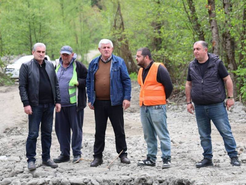 ცაგერის მუნიციპალიტეტის მერის მოადგილემ მამუკა ლეთოდიანმა სოფელ ორბელში მიმდინარე...